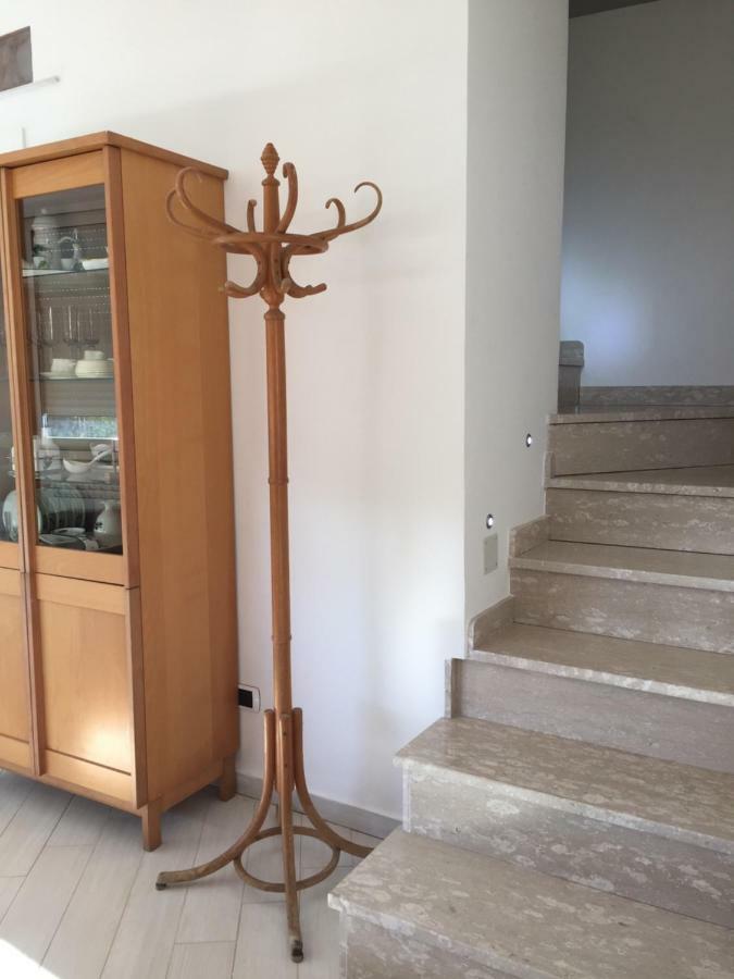 Villa Asia Holiday Home SantʼAgata sui Due Golfi Exterior foto